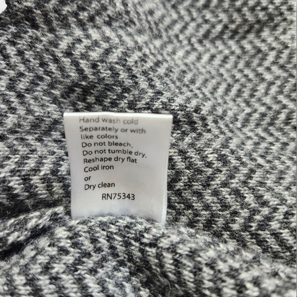 Benedetta B Cardigan - Picture 5 of 8